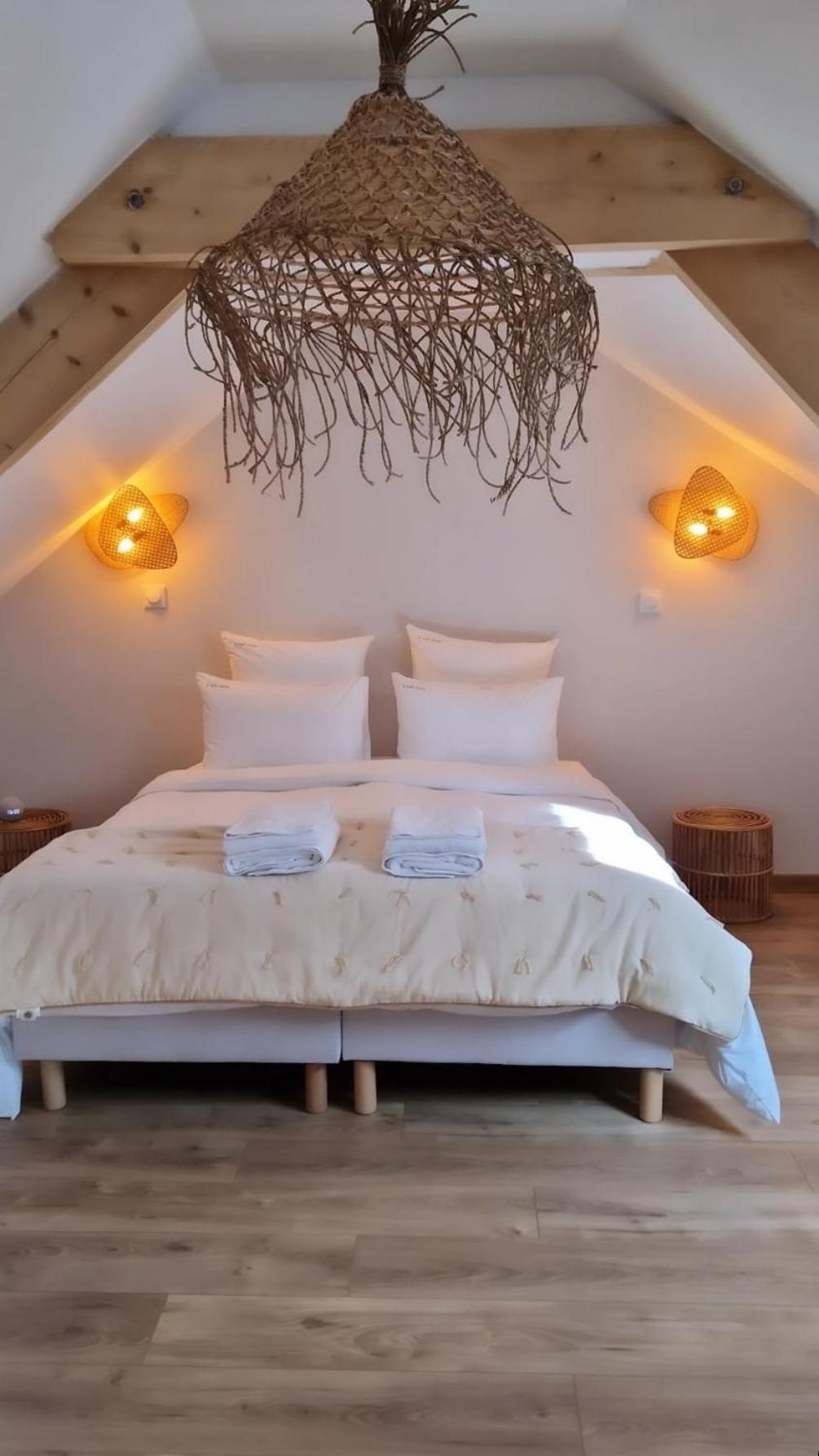 O Nuit Claire, Superbe Longere Avec Spa. Dompierre-Sur-Helpe Kültér fotó